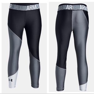 ♦️NWT UA color block ankle crop leggings YLG & YSM